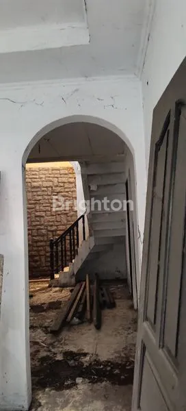 image RUMAH STRATEGIS KEMANGGISAN, LT 127M² LB 200M² (7)