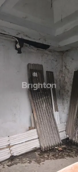 image RUMAH STRATEGIS KEMANGGISAN, LT 127M² LB 200M² (6)