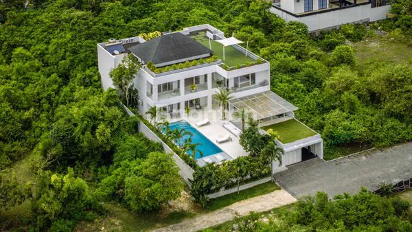 image LUXURY VILLA BUKIT AREA (1)