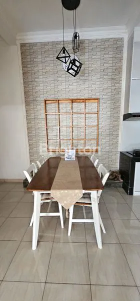 image TERMURAH DI KELASNYA, RUMAH 2 LANTAI FULLY FURNISHED DI PERMATA ROYAL GARDEN, MALANG – NYAMAN & SIAP HUNI (7)