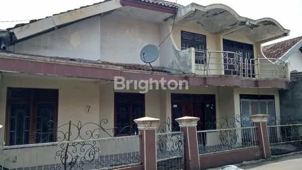 image DISEWAKAN MOJOKERTO UNTUK RUMAH 2 LANTAI  (1)