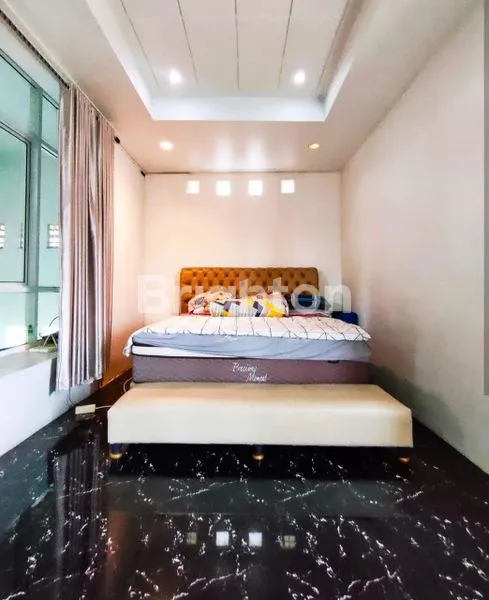 image RUMAH MEWAH 3 LANTAI DI CITRAGRAND CIBUBUR, LT 135 LB 400 (6)