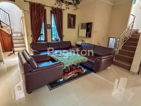 image RUMAH HOEK 7 KT DEKAT LAPANGAN TENIS KOTA WISATA (4)