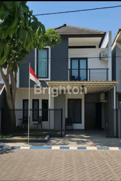image RUMAH MINIMALIS 2 LANTAI DI KEBRAON INDAH, HADAP SELATAN (1)