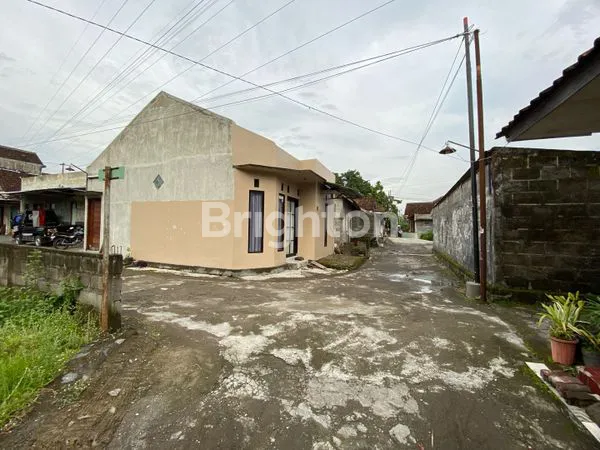 image TANAH PEKARANGAN POSISI HOOK HANYA 3 KM DARI TUGU JOGJA  (3)