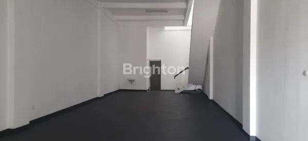 image GUDANG STRATEGIS DI BIZPARK BEKASI, 218M² SIAP HUNI (2)