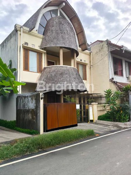 image *RUMAH SIAP HUNI, 4 KAMAR, SHM DI TAMAN MUMBUL* (1)