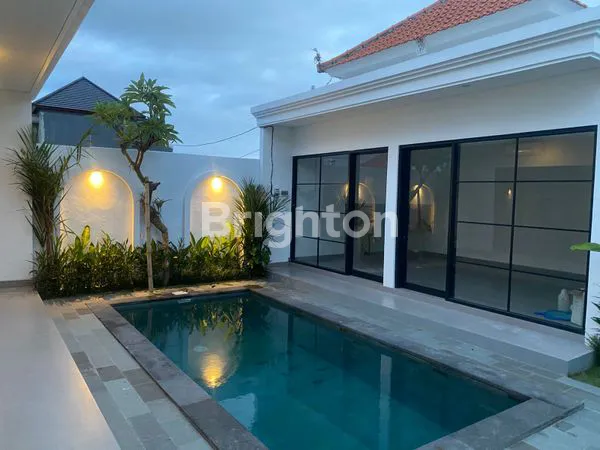 image VILLA BARU DI BUDUK, DEKAT CANGGU, 2 KT (1)