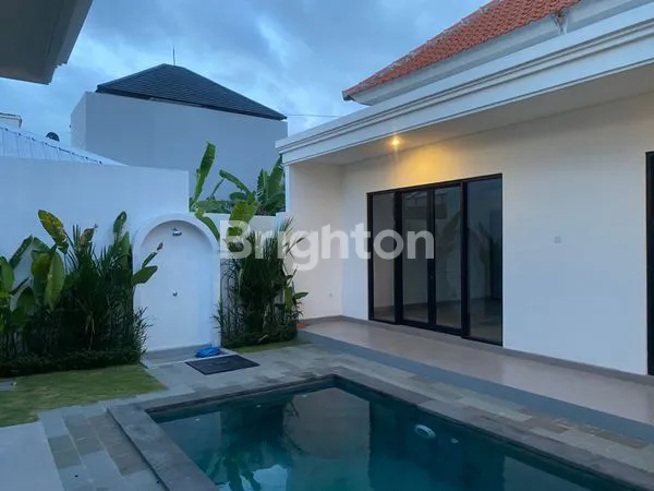 image VILLA BARU DI BUDUK, DEKAT CANGGU, 2 KT (4)