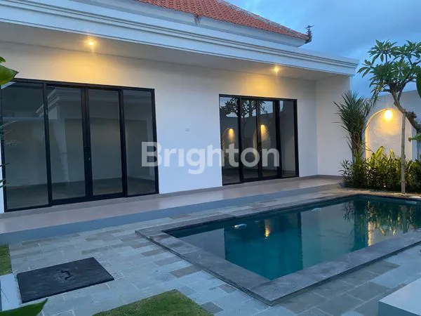 image VILLA BARU DI BUDUK, DEKAT CANGGU, 2 KT (8)