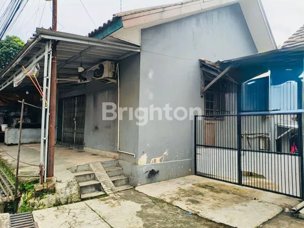 image JUAL RUMAH, TOKO DAN TANAH YANG LUAS DITEPI JALAN RAYA YANG RAMAI, SANGAT COCOK UNTUK TEMPAT TINGGAL DAN USAHA (4)