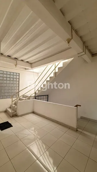 image RUKO BERSIH RAPI SIAP USAHA CINERE RAYA DEPOK (5)