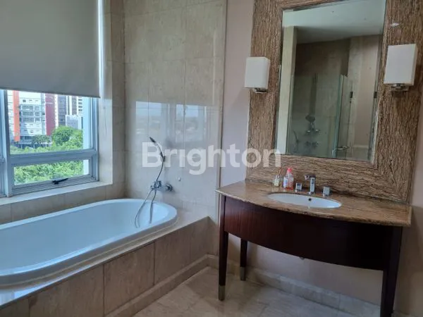 image APARTEMEN PAKUBUWONO VIEW HOEK FULL FURNISHED DI JAKARTA SELATAN  (4)