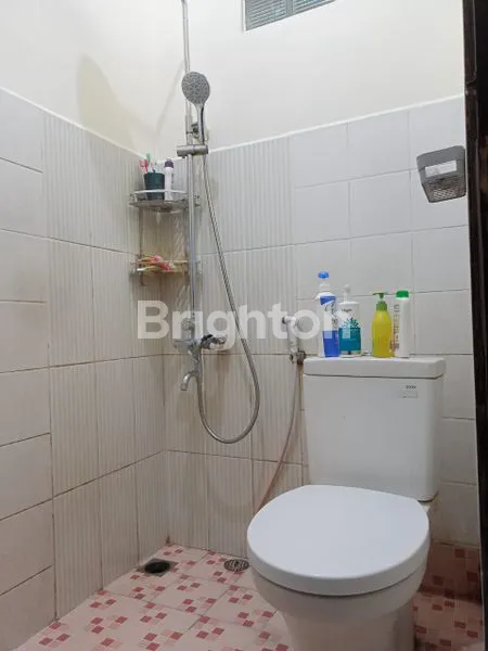 image RUMAH HOEK SHM DI AREA ARCAMANIK BANDUNG LT/LB 254M2/200M2 (4)