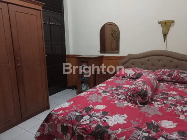 image RUMAH HOEK SHM DI AREA ARCAMANIK BANDUNG LT/LB 254M2/200M2 (7)