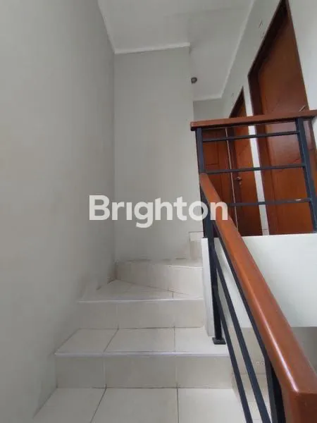 image DIJUAL RUMAH 2 LANTAI | PREMIER SAVANNA VIDA BEKASI HUNIAN ASRI, NYAMAN, DAN LINGKUNGAN PREMIUM  (3)