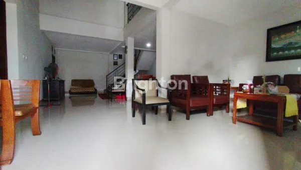 image DIJUAL RUMAH MEWAH 2 LANTAI | JATIWARINGIN ANTILOP – JATI CEMPAKA (4)