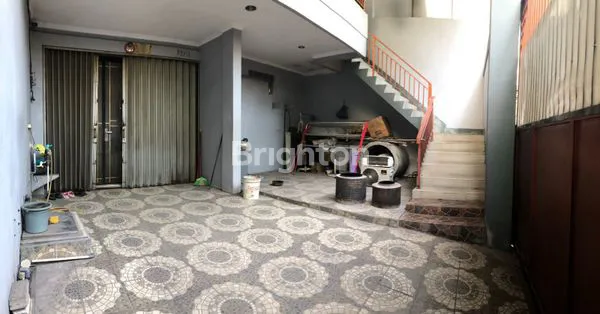 image RUMAH 3 LANTAI DI PENJARINGAN, LT 150M² SHM SIAP HUNI (5)
