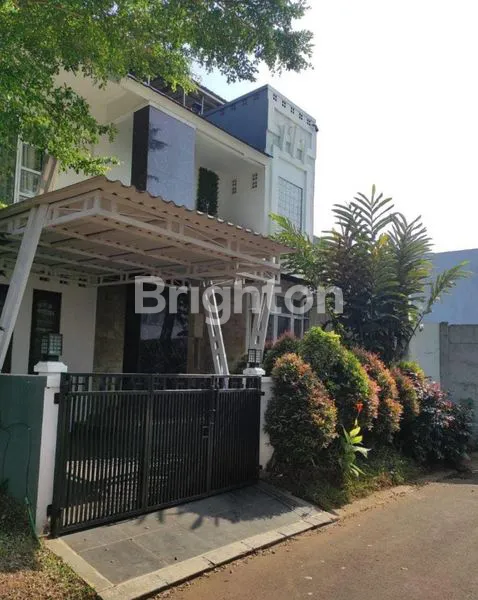 image LOKASI STRATEGIS DEKAT MALL RUMAH 3 LANTAI  BAGUS DAN RAPI SIAP HUNI FULL FURNISHED DIDALAM CLUSTER YANG NYAMAN DAN ASRI CITRAGRAN CIBUBUR ,JATIKARYA,JATI SAMPURNA, BEKASI  (1)