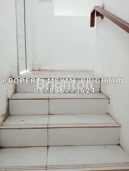 image 3 RUKO STRATEGIS BERDAMPINGAN 3 LANTAI DI PASAR REBO JAKARTA TIMUR  (4)