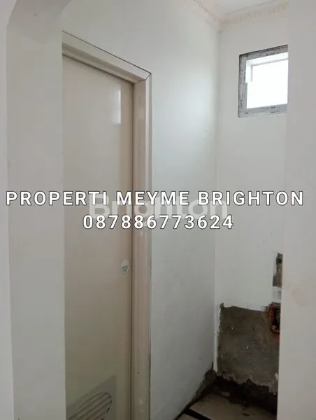 image 3 RUKO STRATEGIS BERDAMPINGAN 3 LANTAI DI PASAR REBO JAKARTA TIMUR  (7)