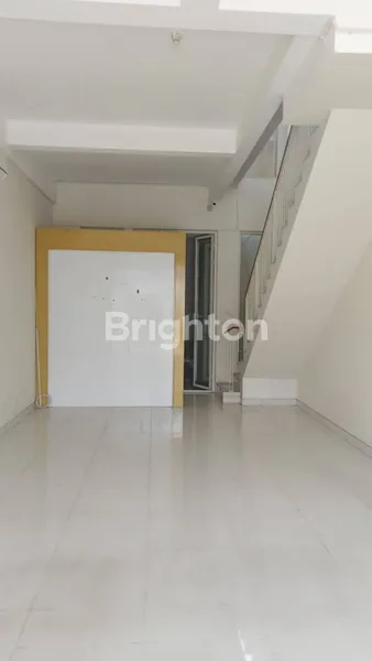 image RUKO GRAND PAKUWON VICTORIA MAINSTREET TANDES SURABAYA BARAT  (3)