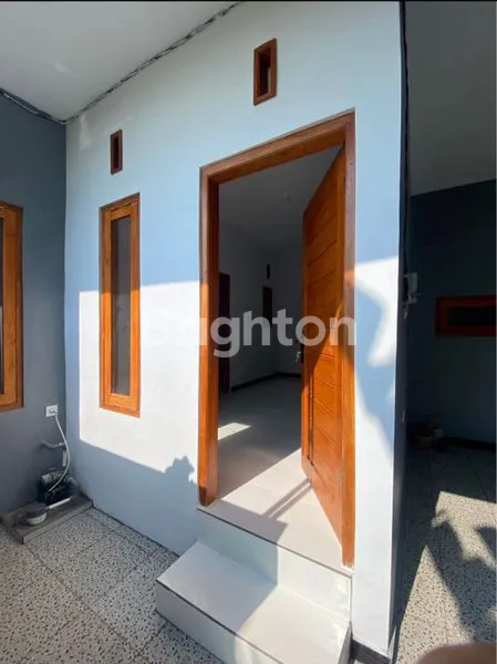 image DISEWAKAN RUMAH BARU MINIMALIS SIAP HUNI DI KAWASAN PEMOGAN DENPASAR SELATAN (2)