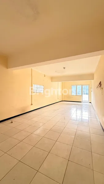 image RUKO SIAP USAHA LANGKA LEBAR 8 METER RAYA FATMAWATI DEKAT BLOK M JAKARTA SELATAN  (6)