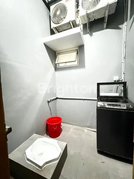 image HUNIAN MODERN MINIMALIS DI MONTE TORENA GRAND WISATA - SIAP PAKAI & SUPER STRATEGIS!\\\\N\\\\N (7)