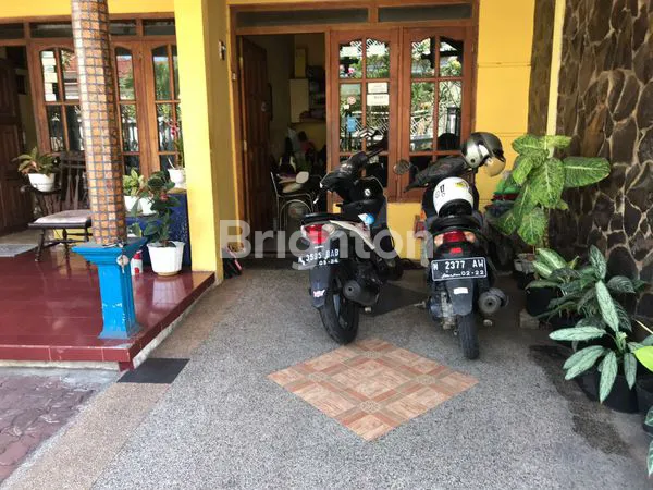 image DIJUAL RUMAH JL. BUNGA-BUNGA (2)