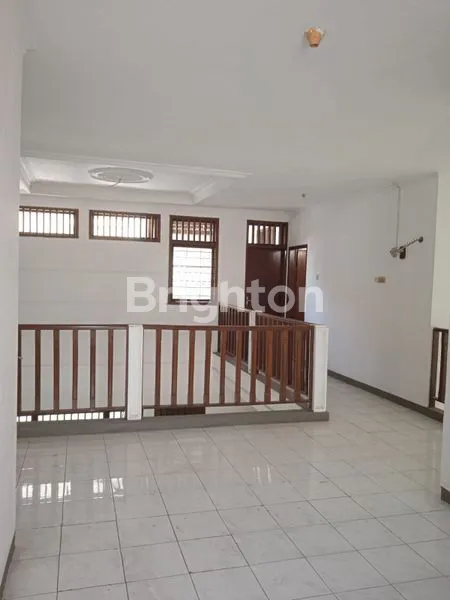 image RUMAH TENGGILIS (3)