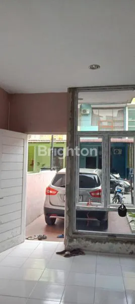 image RUMAH 2 LANTAI, 3 KT DI MEDAN JOHOR, DEKAT MANHATTAN (4)