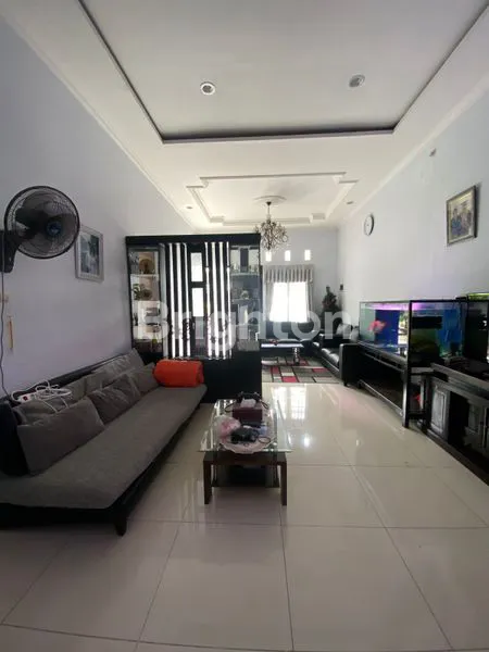 image RUMAH 2 LANTAI DI CIBUBUR 5 MENIT KE LRT (2)