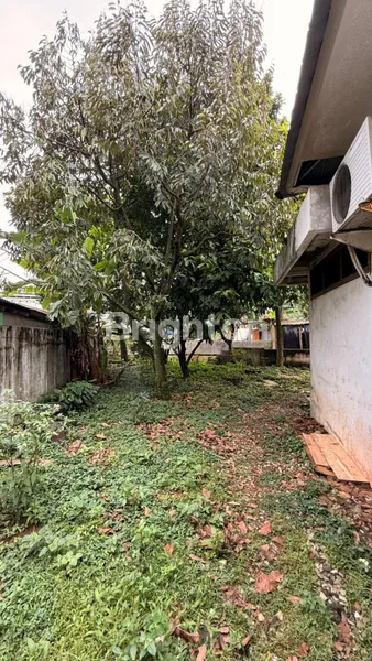 image RUMAH HITUNG TANAH DALAM KOMPLEK DEKAT GERBANG TOL CINERE ESTATE DEPOK  (6)