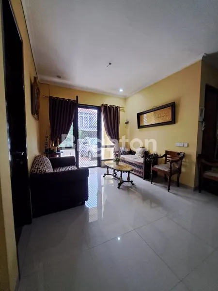 image DIJUAL RUMAH DI LEGENDA WISATA CIBUBUR, LT/LB: 128 M2/130M2 (2)