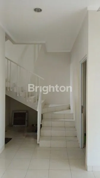 image RUMAH KELUARGA NYAMAN 3 KAMAR – 2 LANTAI (5)