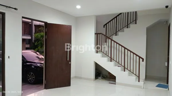 image EMINENT BSD – RUMAH 2 LANTAI, 3+1 KAMAR, SIAP HUNI (2)