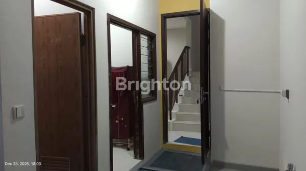 image EMINENT BSD – RUMAH 2 LANTAI, 3+1 KAMAR, SIAP HUNI (6)