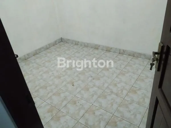 image RUMAH 1,5 LANTAI SIAP HUNI AREA KRAPYAK SEMARANG (6)