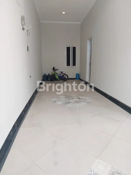 image RUMAH DI KARAH TAMA SURABAYA (2)