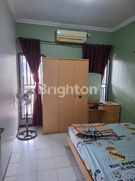 image RUMAH HOOK DI BATAM CENTRE FULL FURNISH DAN FULL RENOVASI (2)