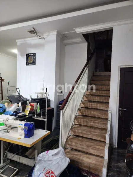 image RUMAH 2 LANTAI 5KT DI PONDOK JATI, DEKAT TOL (7)