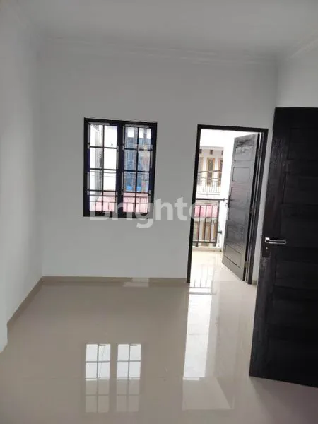 image RUMAH BARU SIAP RENOV (4)