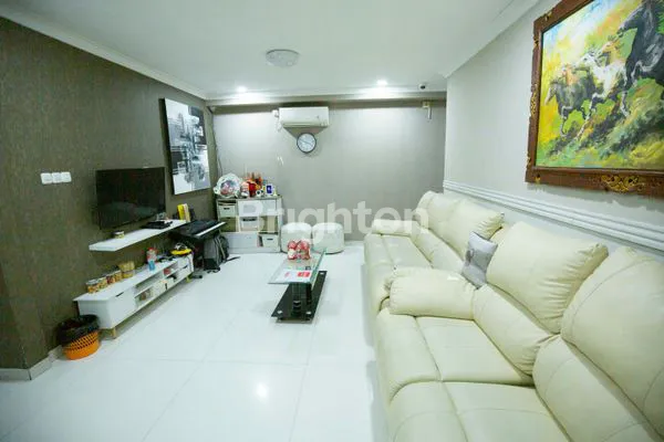 image RUMAH PREMIUM 4 LANTAI DI CITRA 2 EXT, LT 200M² (4)