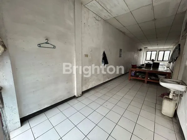 image RUKO 4 LANTAI DI PENELEH, LUAS 360M² (6)