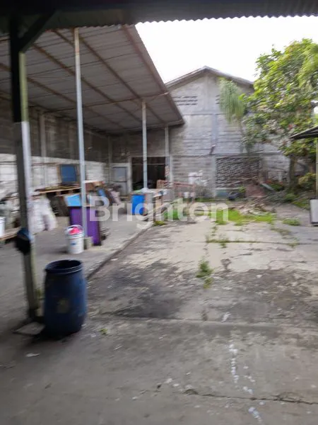 image GUDANG / PABRIK GARMEN AKTIF SIAP PAKAI – SHM, LT 1.870 M² (5)