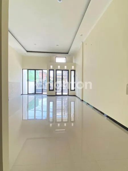 image DIJUAL RUMAH RAYA MEDOKAN TAMBAK (4)