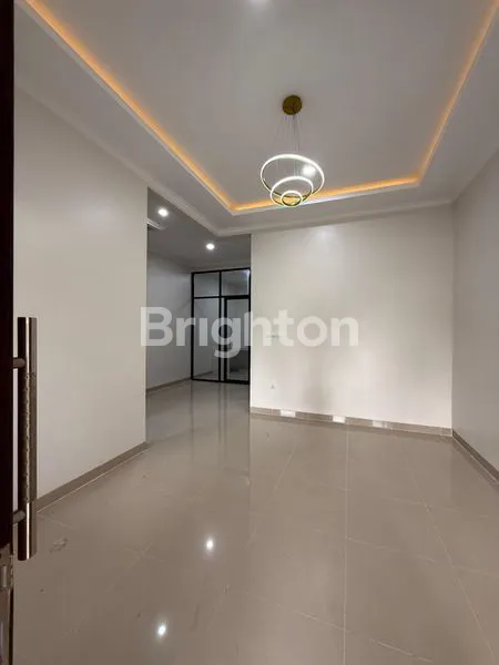 image RUMAH BANGUNAN BARU DEKAT PINTU TOL REGENSI MELATI MAS SERPONG TANGERANG SELATAN (3)