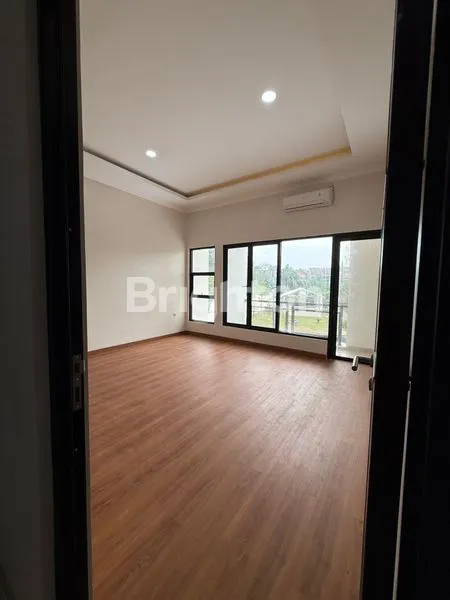 image RUMAH BANGUNAN BARU DEKAT PINTU TOL REGENSI MELATI MAS SERPONG TANGERANG SELATAN (7)