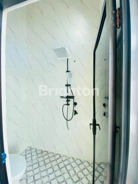 image DIJUAL RUMAH RAYA MEDOKAN TAMBAK (2)